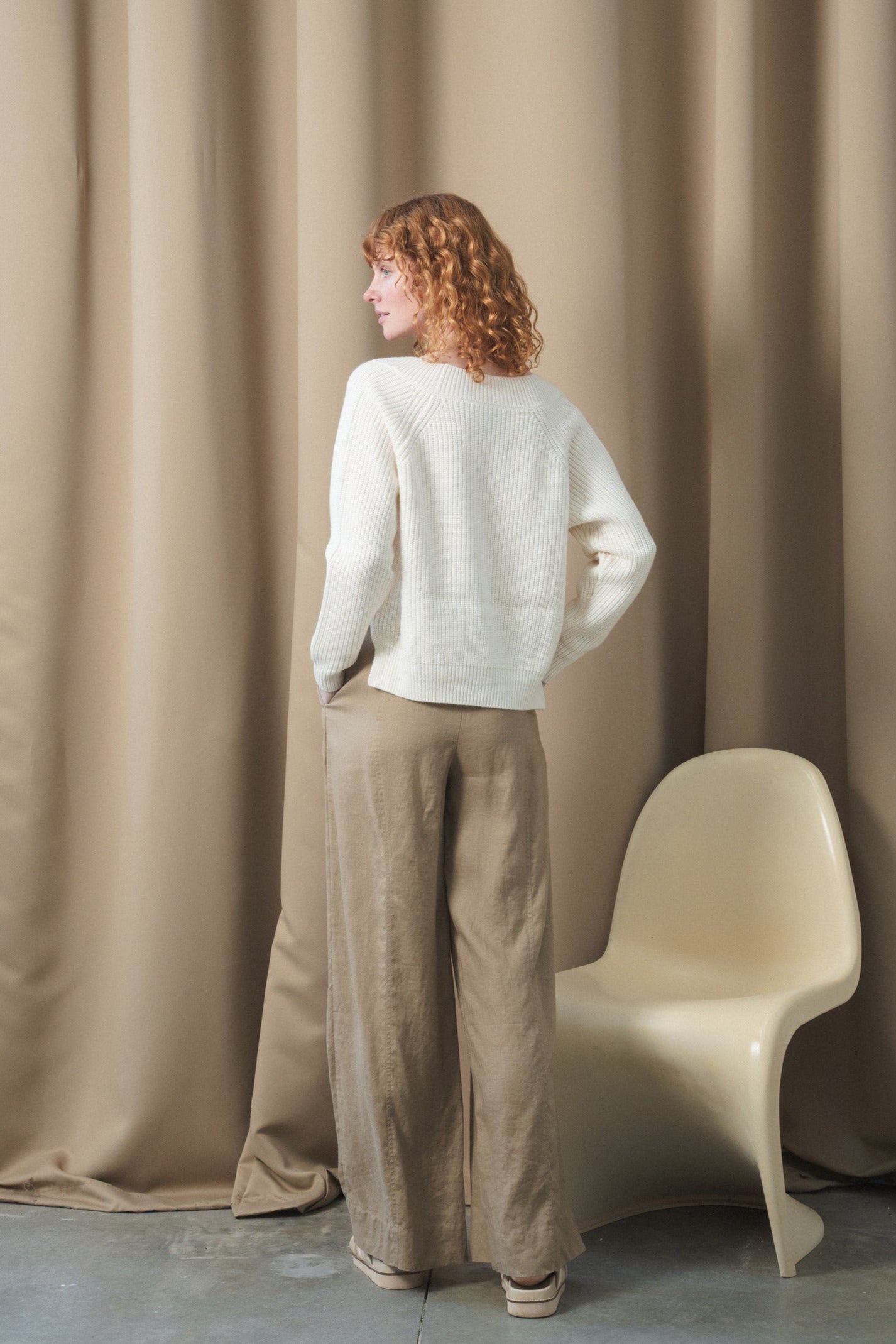 LILLY PILLY Cora merino wool and cashmere knit sweater top in Ivory