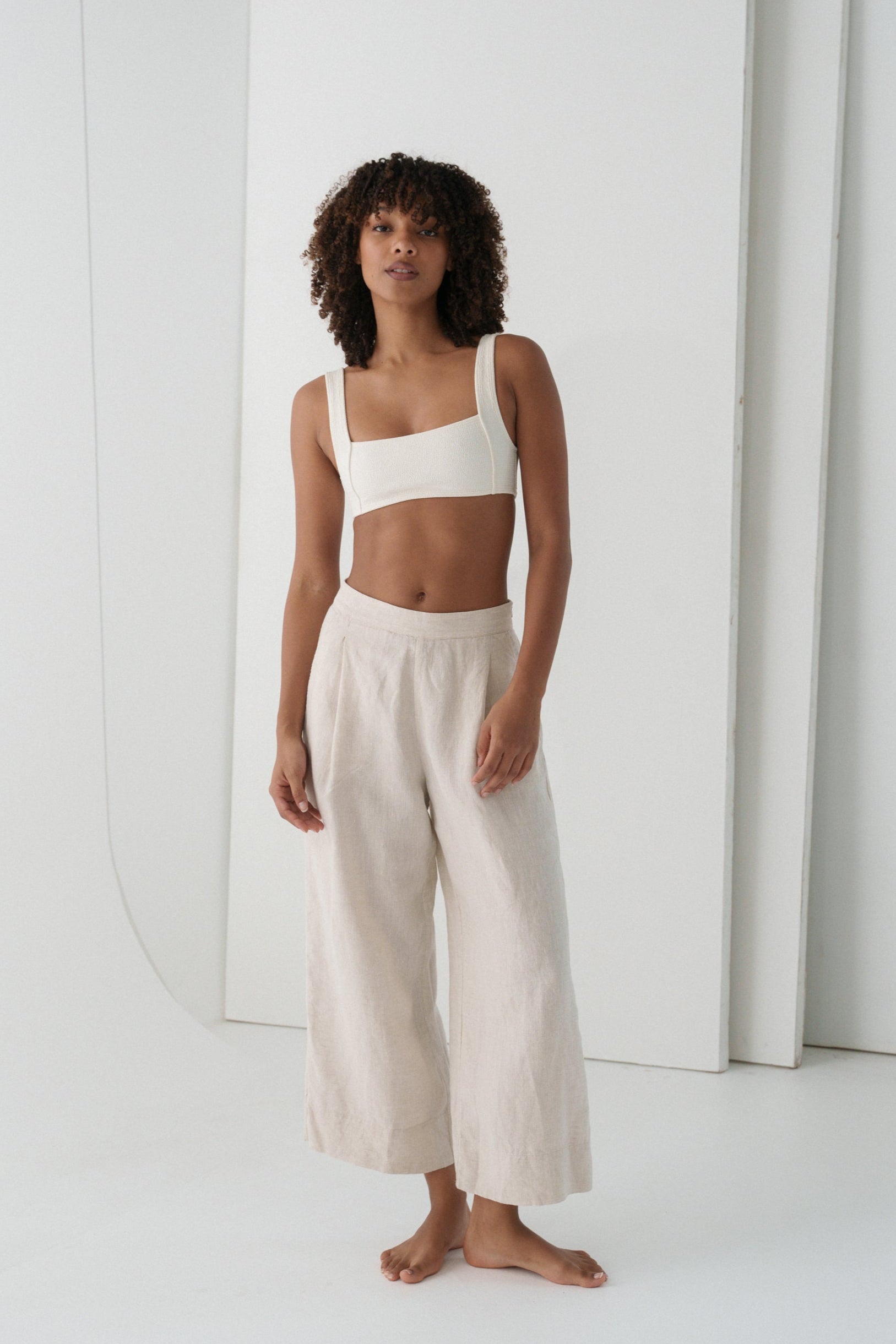 Ivy Oatmeal Linen Crop Pants - European linen – LILLY PILLY COLLECTION