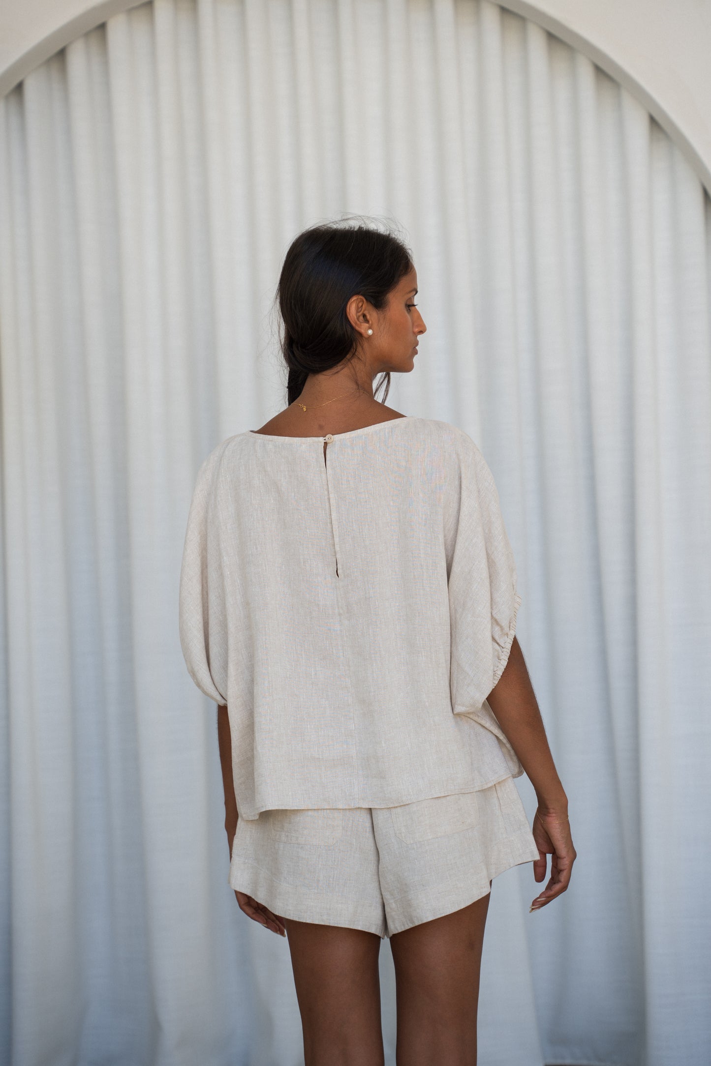 TINA OATMEAL LINEN TOP