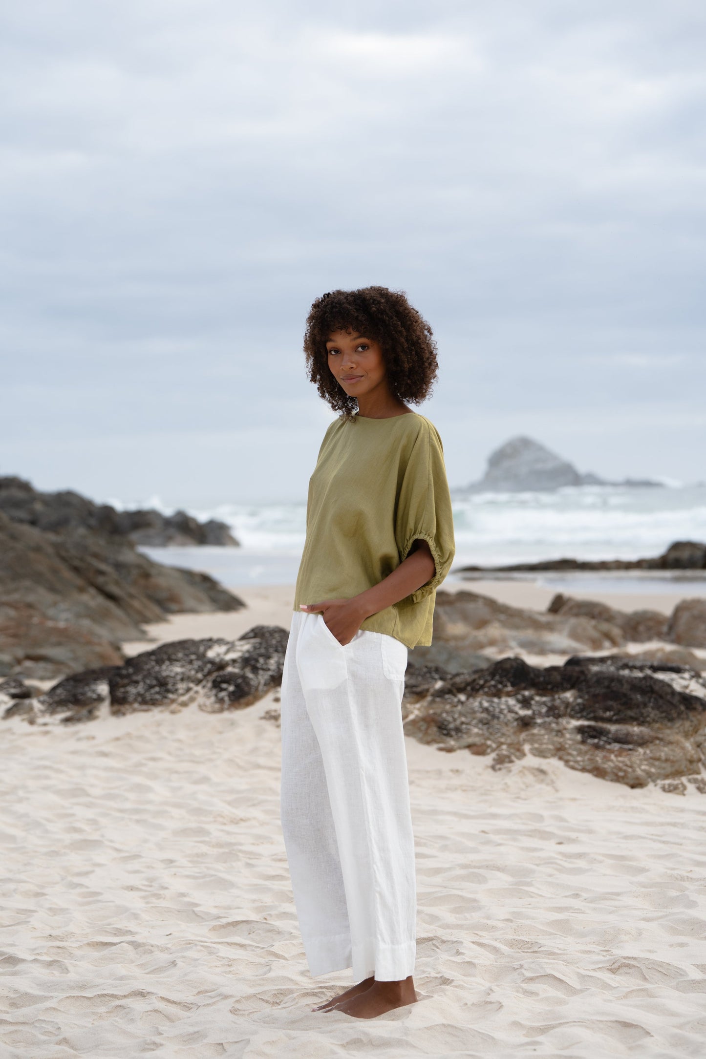 LILLY PILLY Tina linen top in Olive