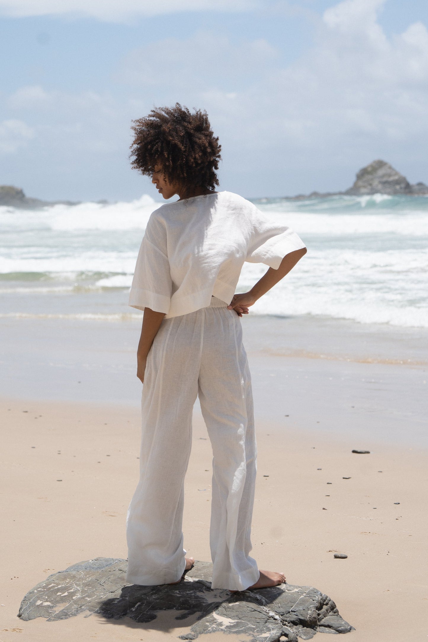 MAYA IVORY LINEN TOP