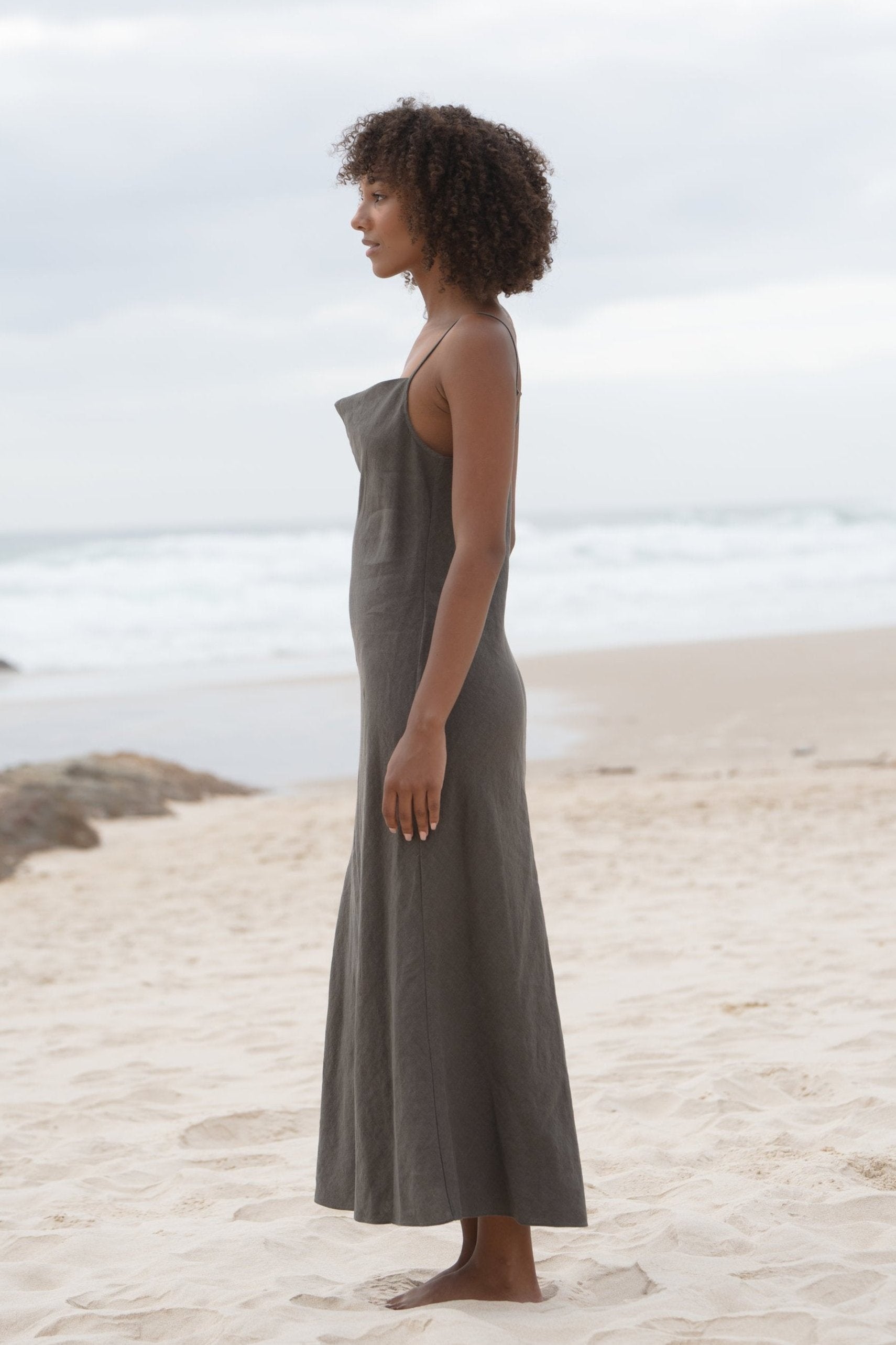 LILLY PILLY Allegria linen dress in Khaki side view