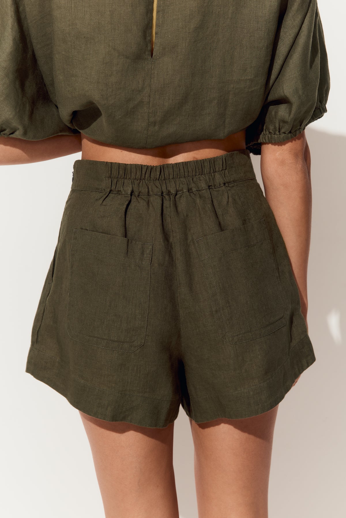 Gaia Linen Shorts in Khaki - close up back view of pocket detail - Lilly Pilly Collection