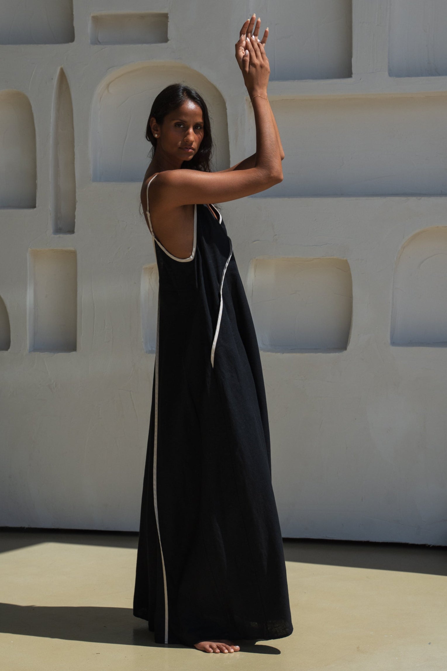Azalea Black Linen Dress - European linen – LILLY PILLY COLLECTION