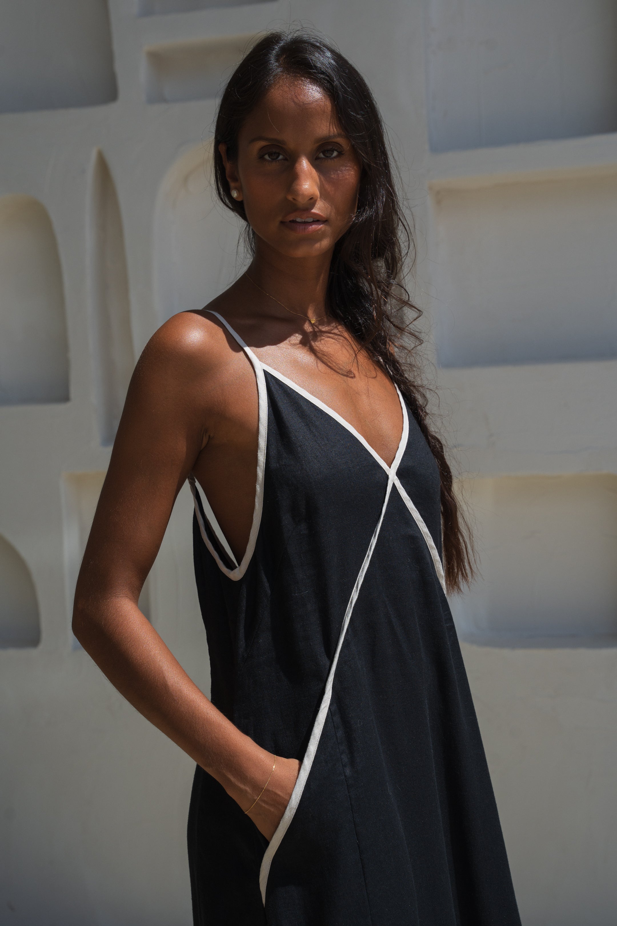 Azalea Black Linen Dress - European linen – LILLY PILLY COLLECTION