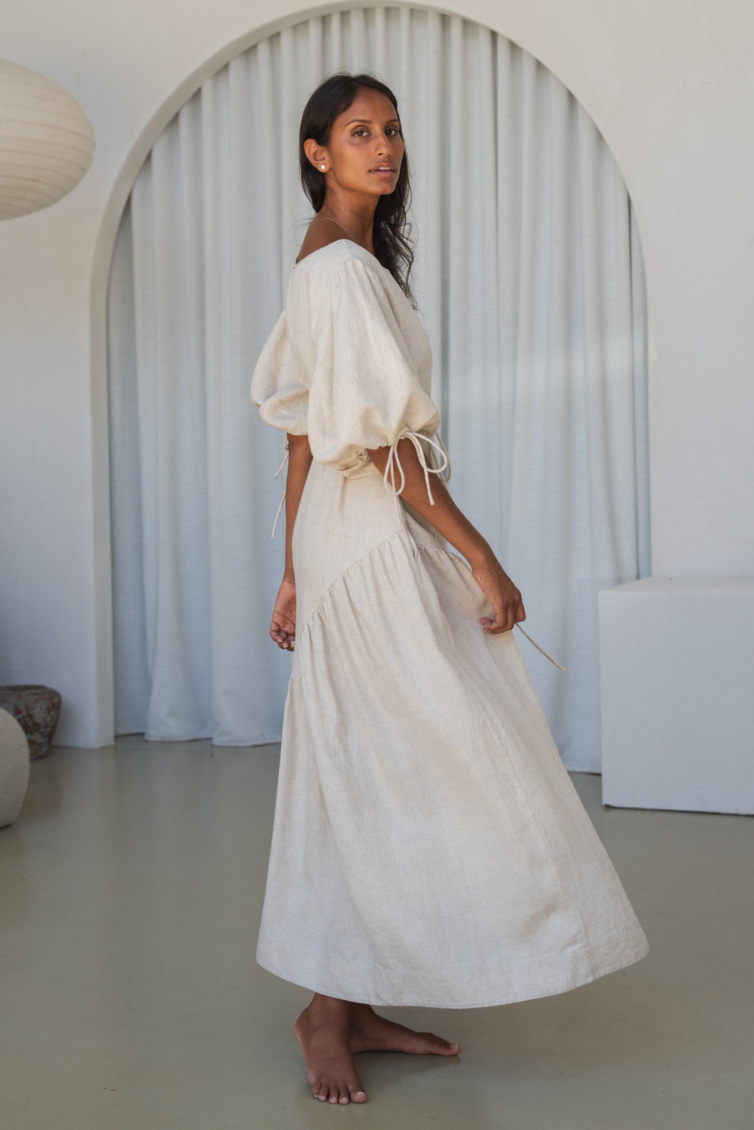 【Ameri】ELEANOR LINEN LIKE DRESS アイボリー Charlotte Oatmeal Linen Dress - European linen – Lilly Pilly