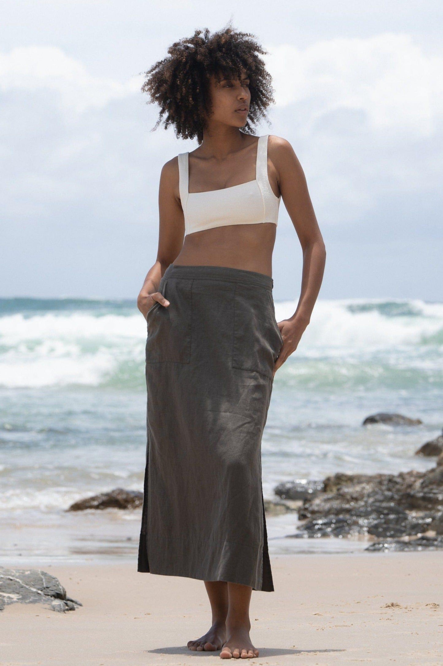 LILLY PILLY Nadi linen skirt in Khaki