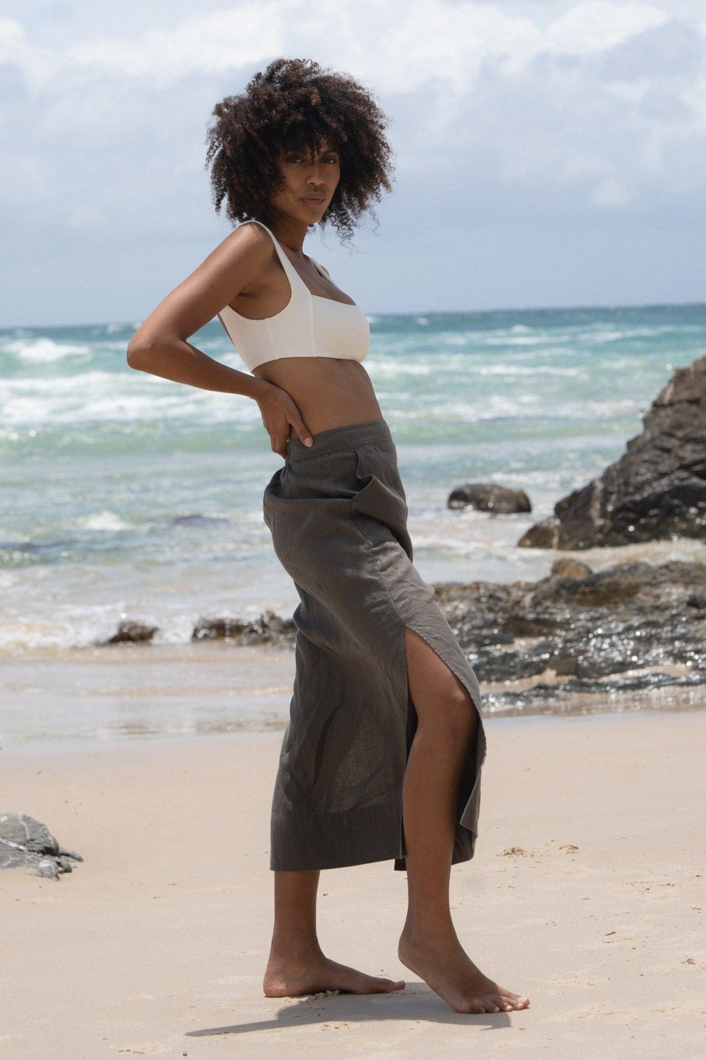 LILLY PILLY Nadi linen skirt in Khaki