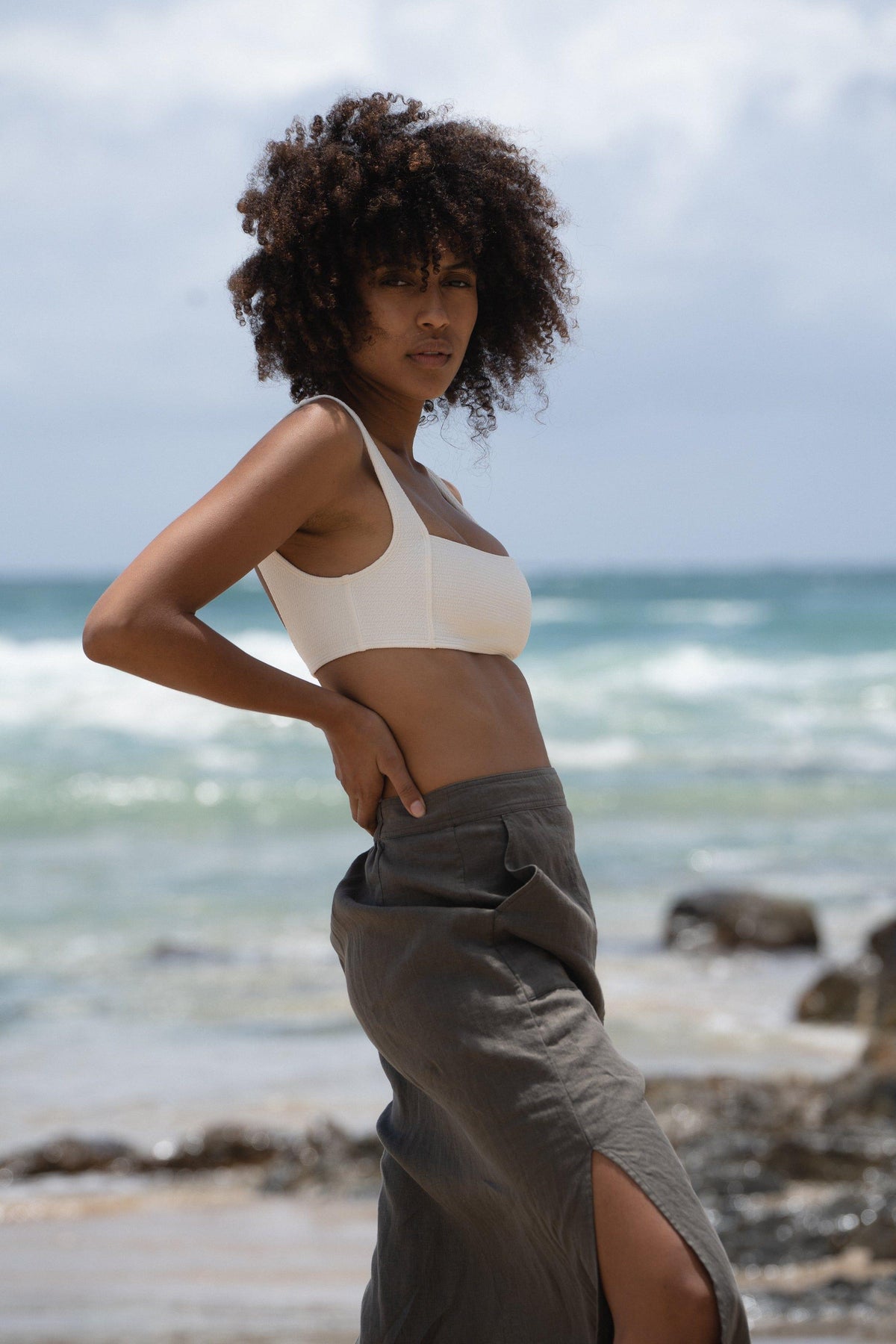 LILLY PILLY Nadi linen skirt in Khaki