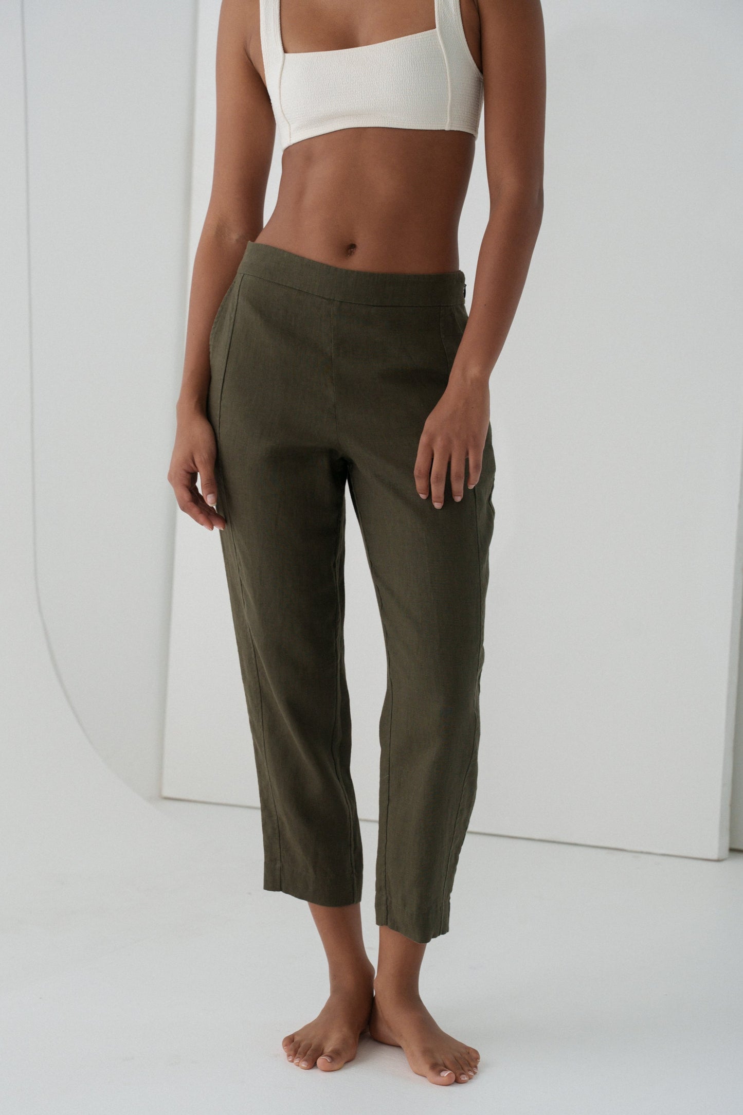 LILLY PILLY Emer khaki linen pants front close up