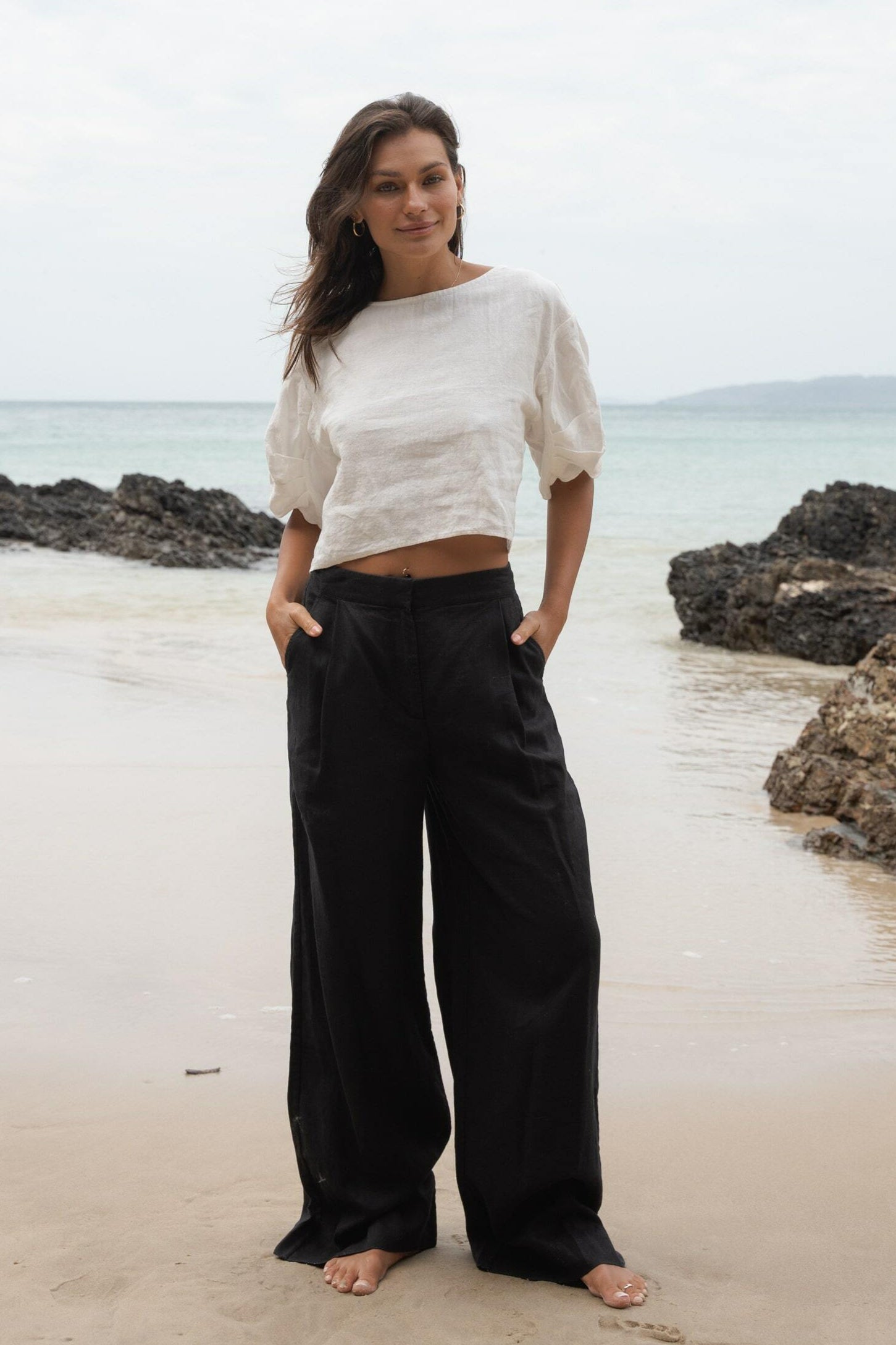 LILLY PILLY Oli linen pants in Black front view