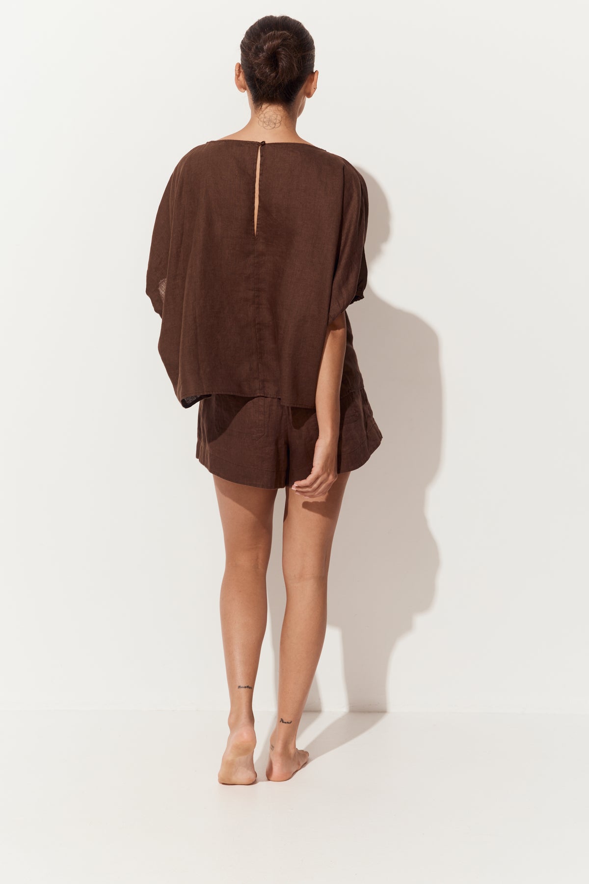 Tina Linen Top - Chocolate