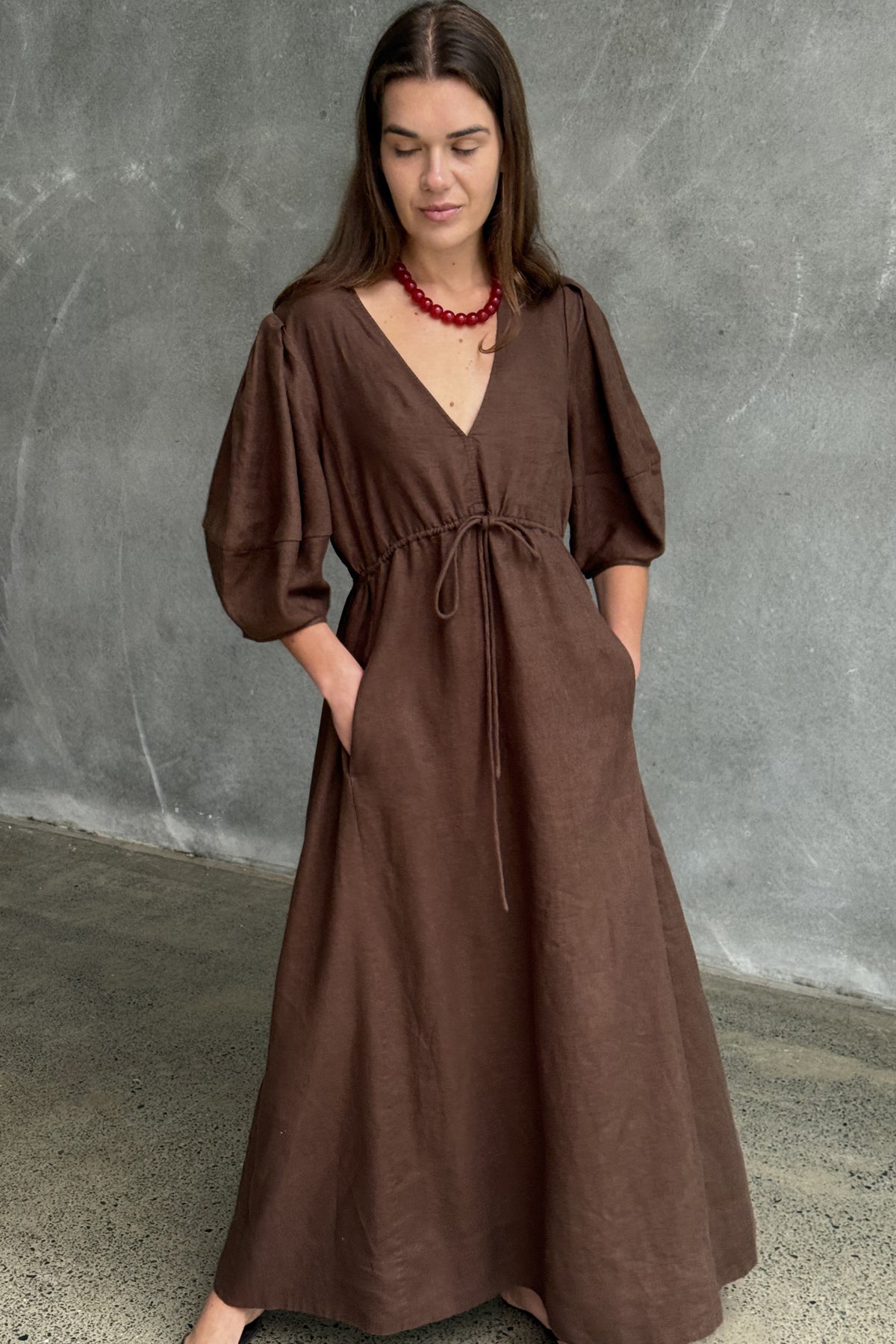 Vida Linen Maxi Dress - Chocolate