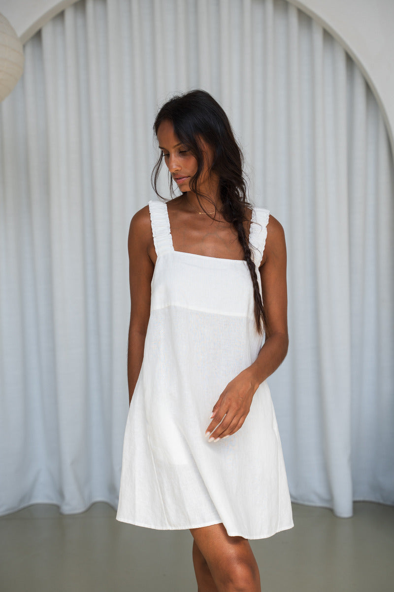 zahra mini dress ivory Hire Zahra Mini Skirt in Ivory | WNTRMSE