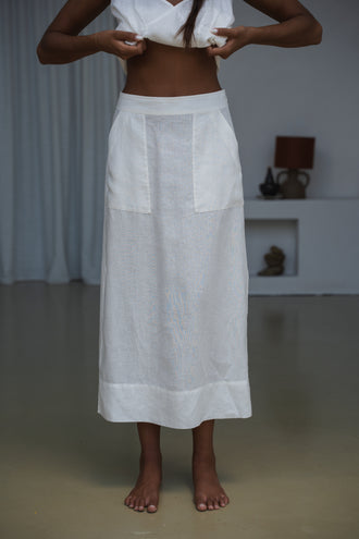 Nadi Linen Midi Skirt in Ivory - close-up detail - Lilly Pilly Collection