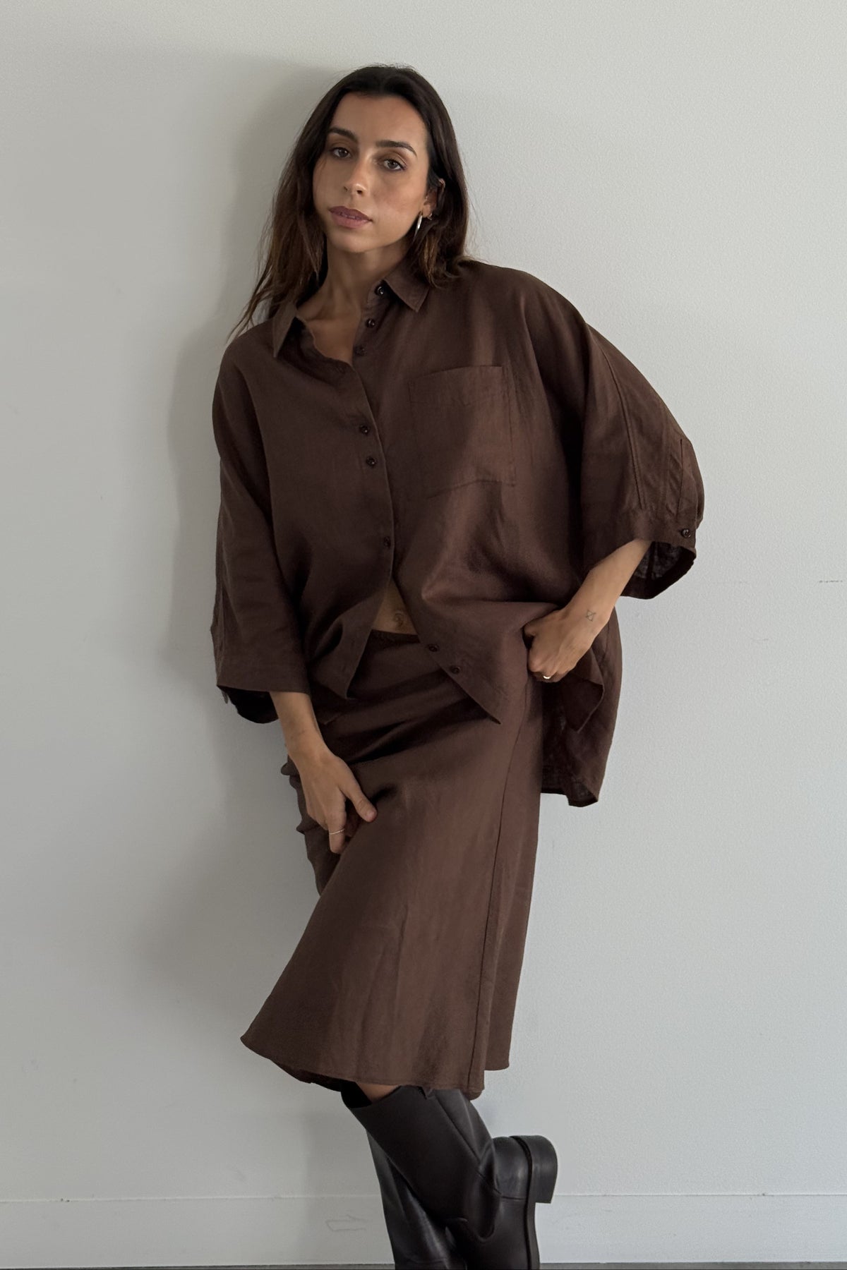 PIXIE CHOCOLATE LINEN SHIRT